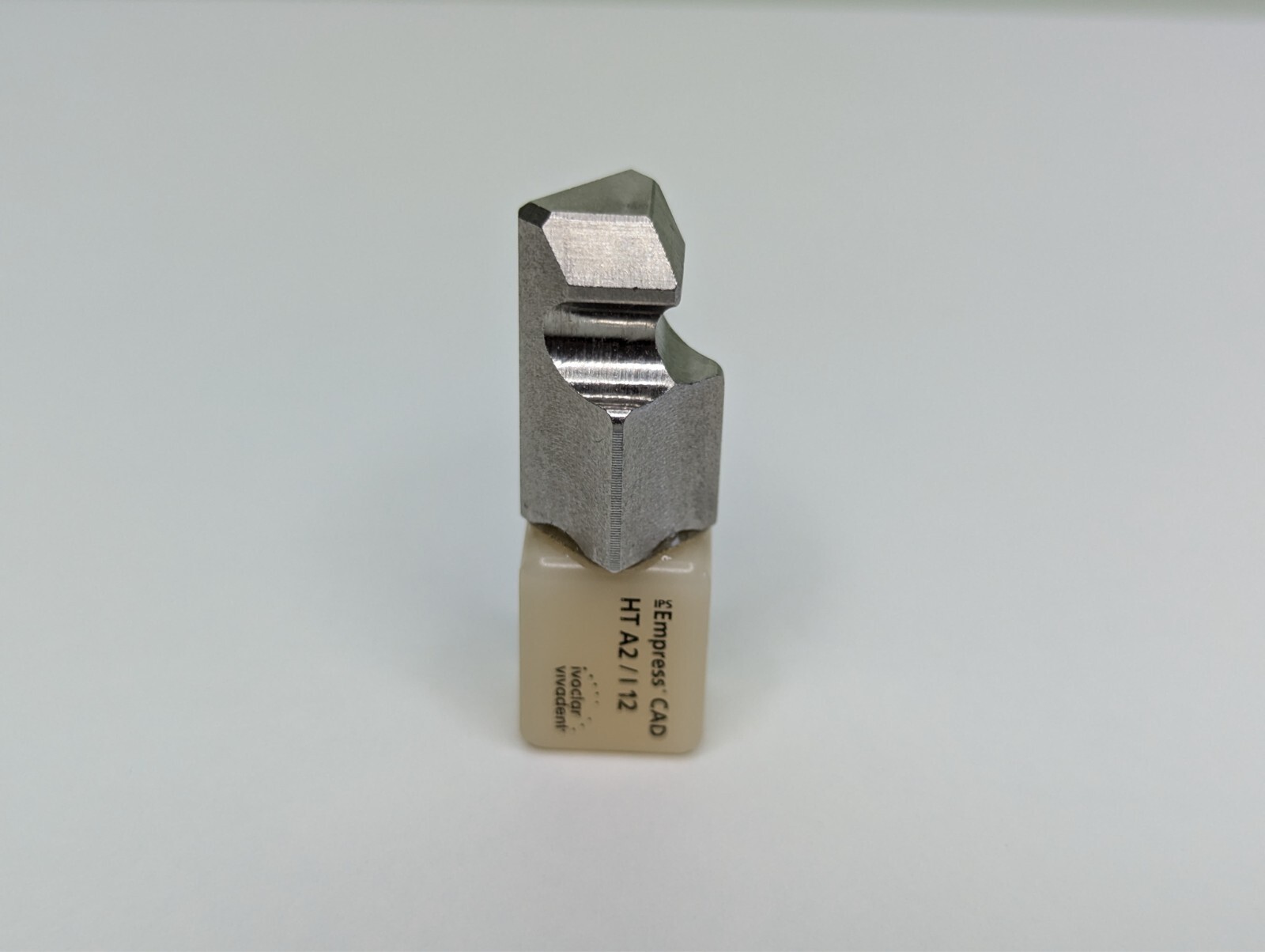 IPS Empress CAD Planmill HT A2/I12 Ivoclar 1 Piece