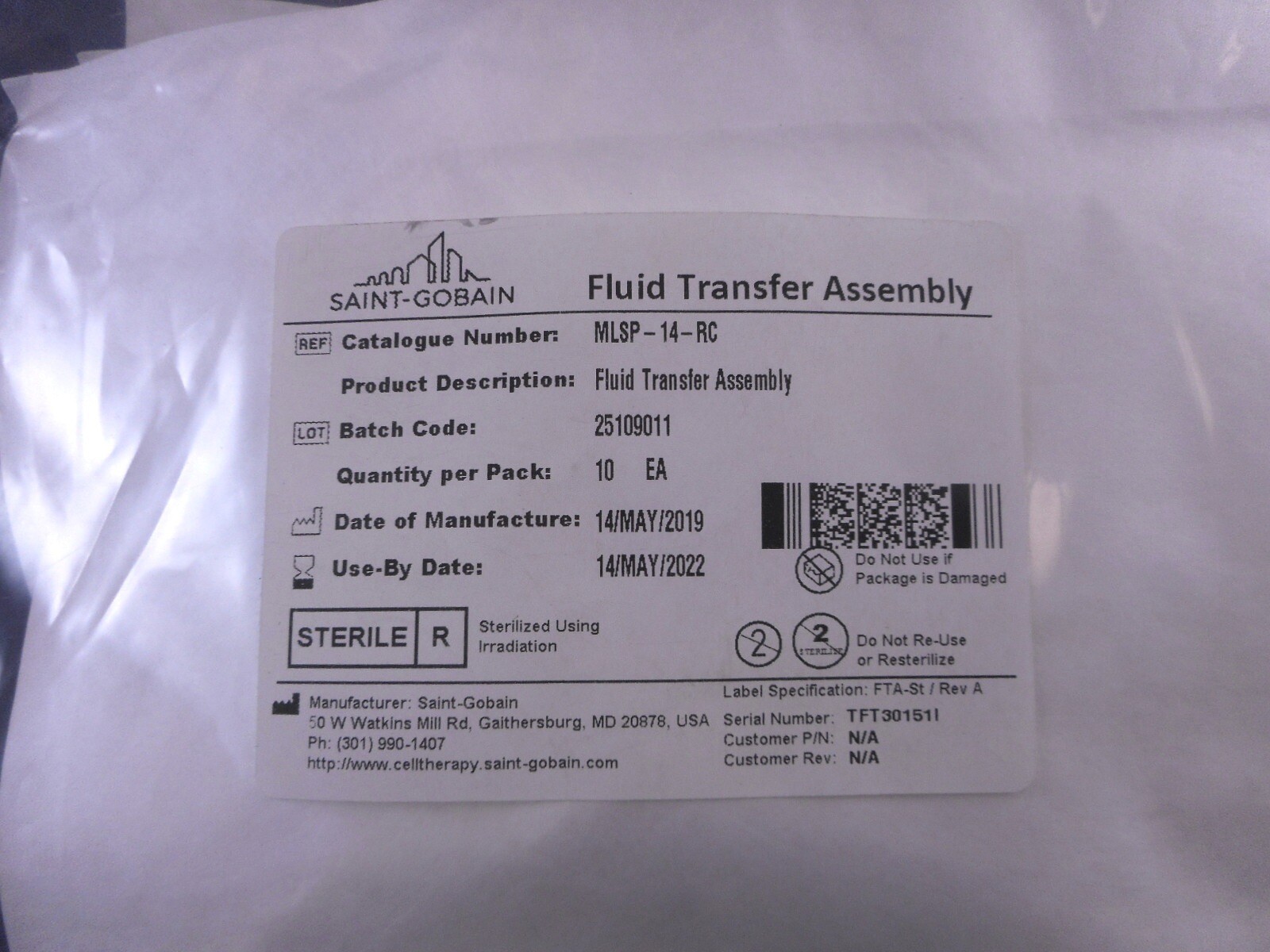 SAINT-GOBAIN Fluid Transfer Assembly Spike Male Luer Lock Pinch Clamp MLSP-14-RC