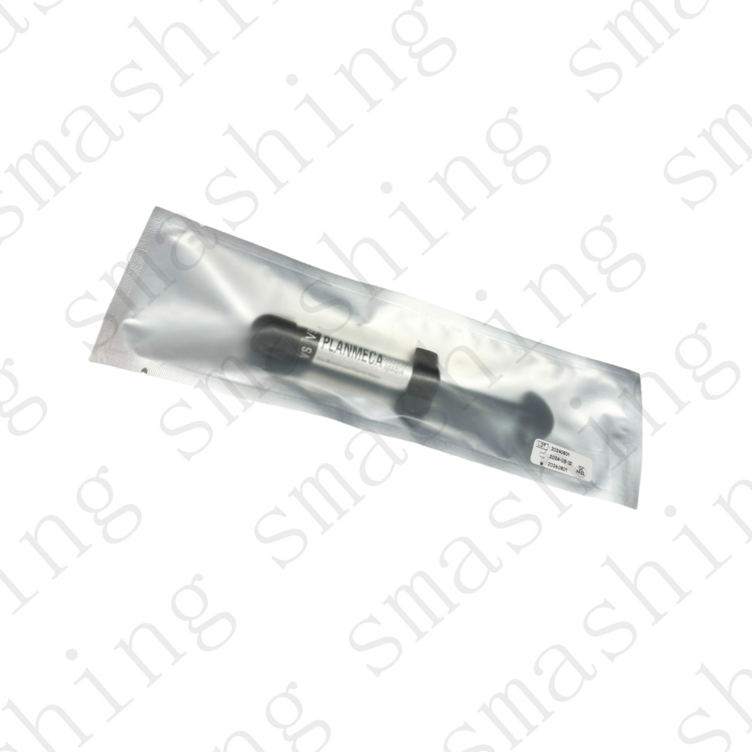 5Pcs Dental Composite Resin Light Cure Bright White Veneer Hybrid Aesthetic 4.5g