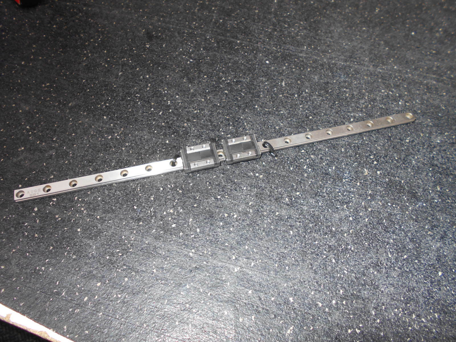 TWO 30mm x 20mm x 8mm CARRIAGES ON 13-3/4″ LONG LINEAR SLIDE RAIL