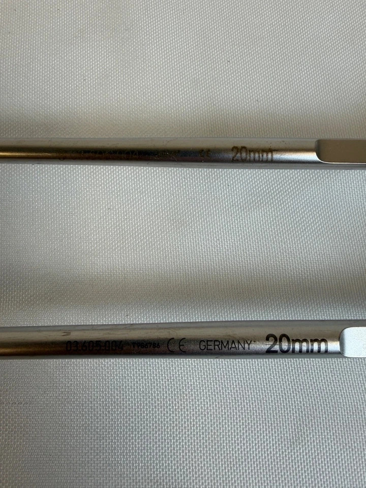 Pair of 20mm Elevators for silverstate2022 end plate scrapers
