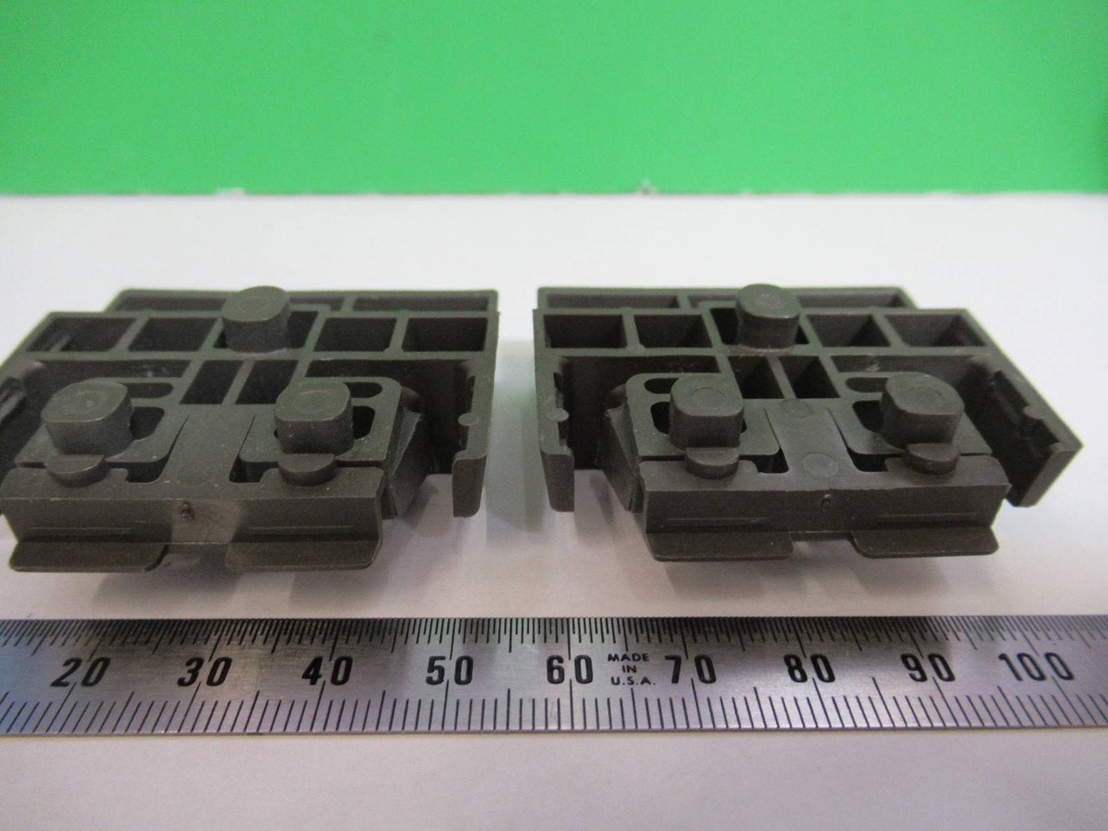 LOT LEGS HP HEWLETT PACKARD INSTRUMENT FEET AS PICTURED T5-A-85