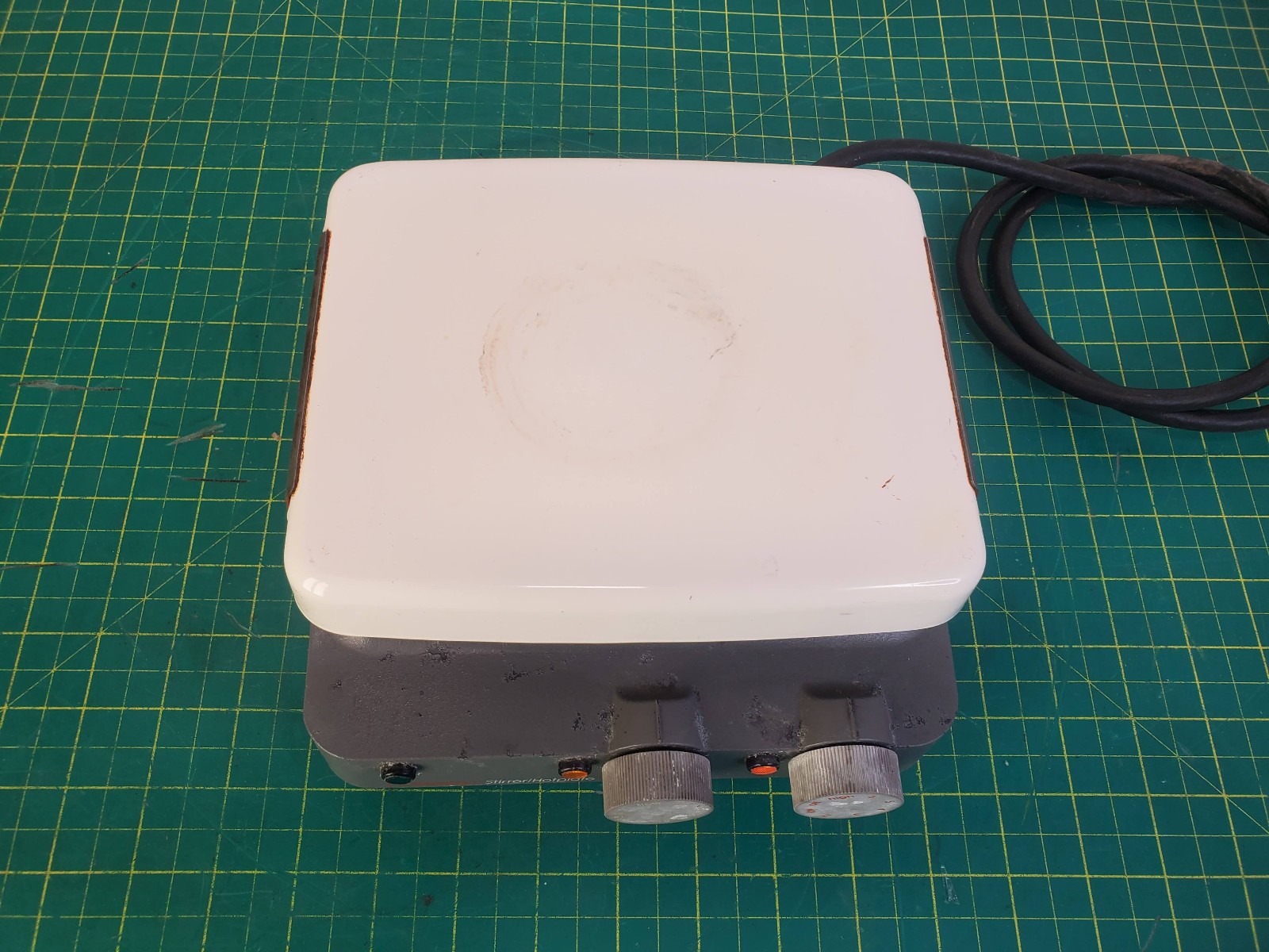 Corning PC-320 Hot Plate Magnetic Stirrer 6 x 7.5″ “No Tariffs”