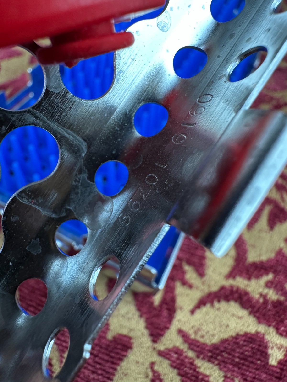 Hu-Friedy IMS Infinity Series Cassette Holds 5-instruments Red Blue