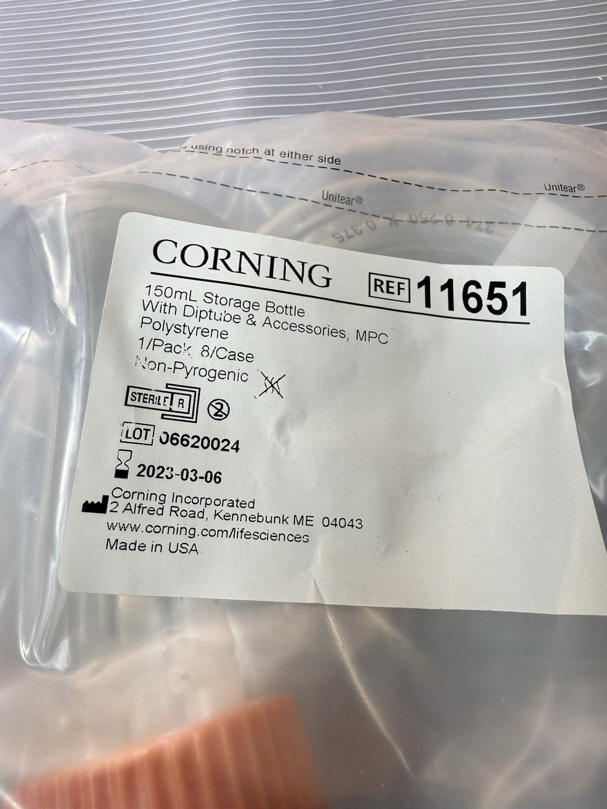 1 Corning 11651 150 mL Easy Grip Polystyrene Storage Bottles diptube Midisar BV
