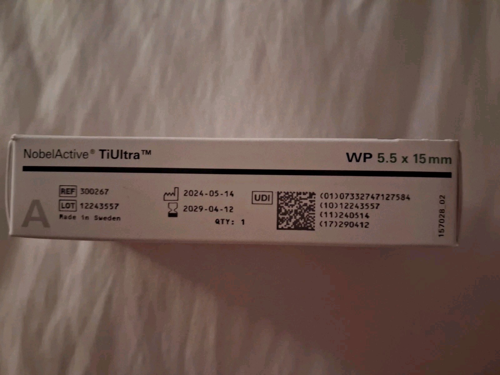 Nobel active TiUltra WP 15×5.5mm Dental Implant