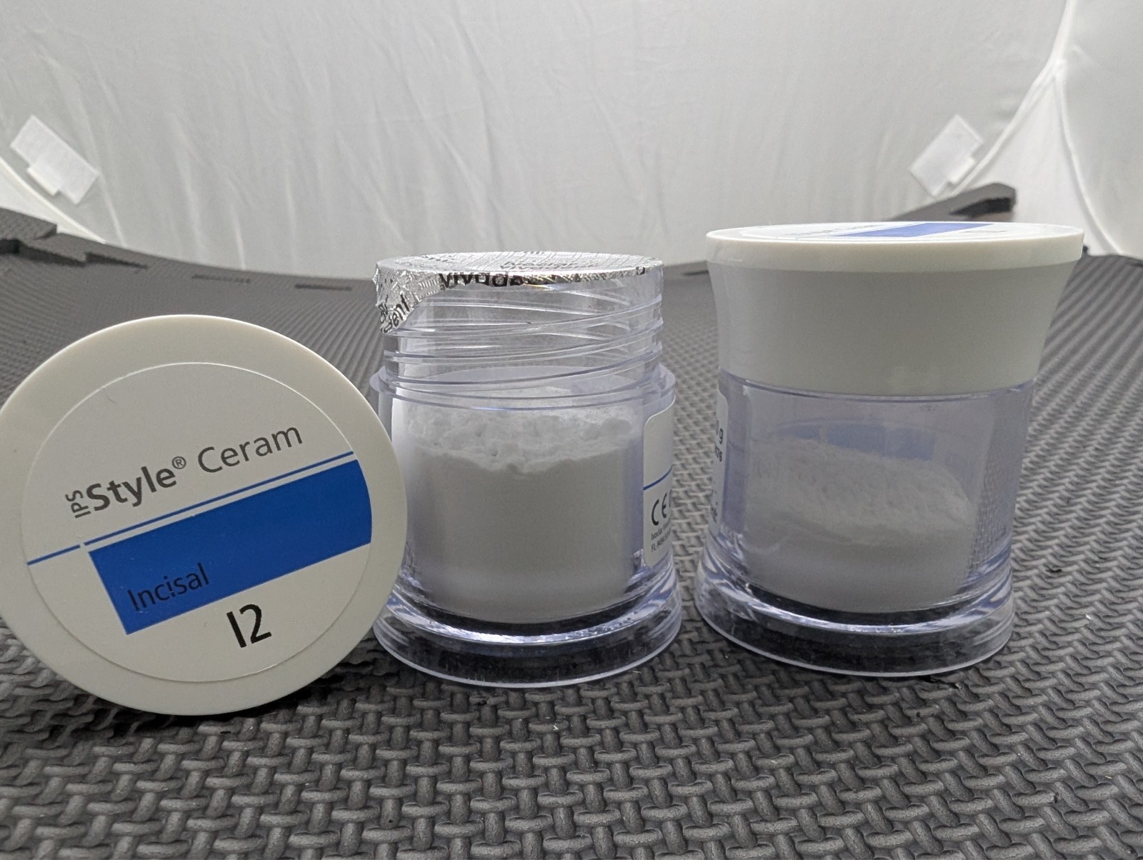 Ivoclar IPS Style Ceram Incisal I2 – used