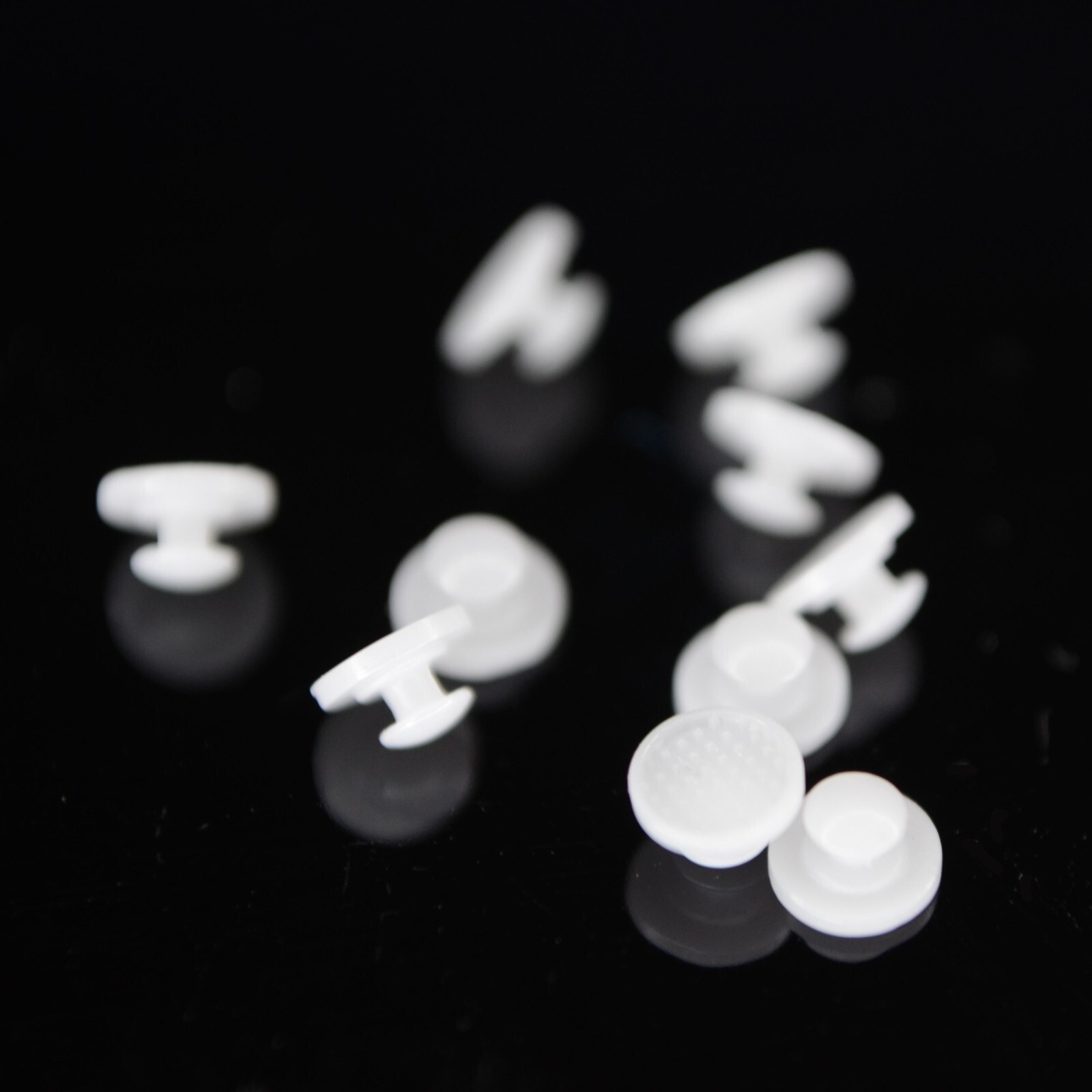 J&J Ortho™ Orthodontic White Ceramic Bondable Button (10/pk)