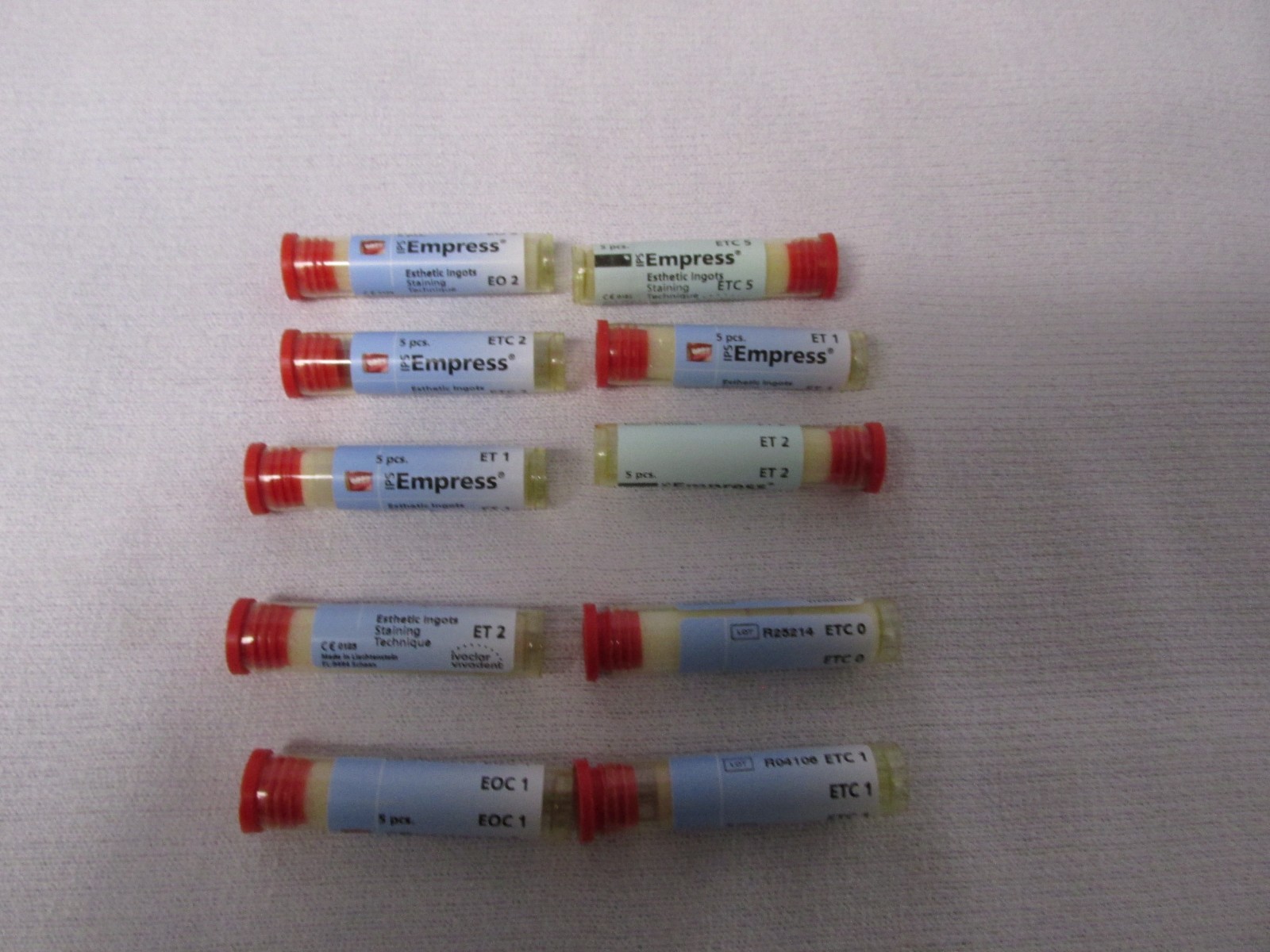 LOT OF 10 PACKS / 5 EACH Ivoclar Vivadent IPS Empress Esthetic Ingots ( 50 PCS)