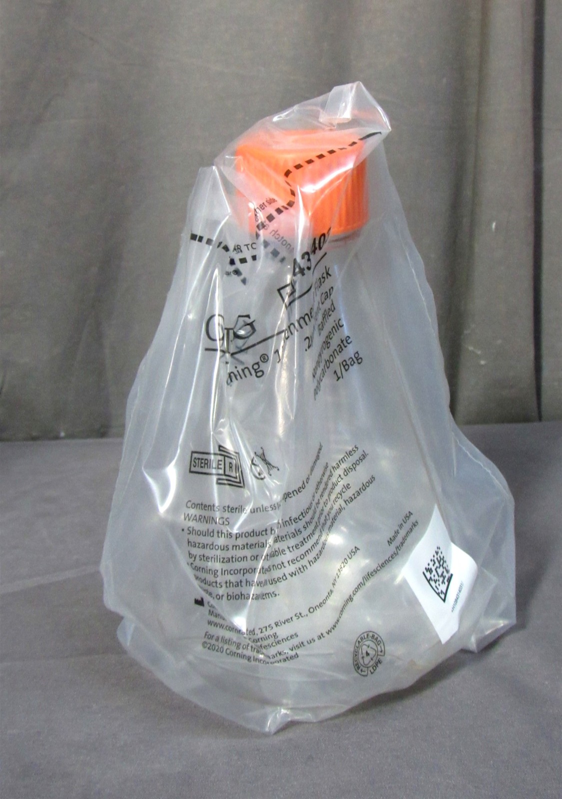 15 PCS; Corning 431403 PC Baffled 1000mL Erlenmeyer Sterile Flasks w/ Vented Cap