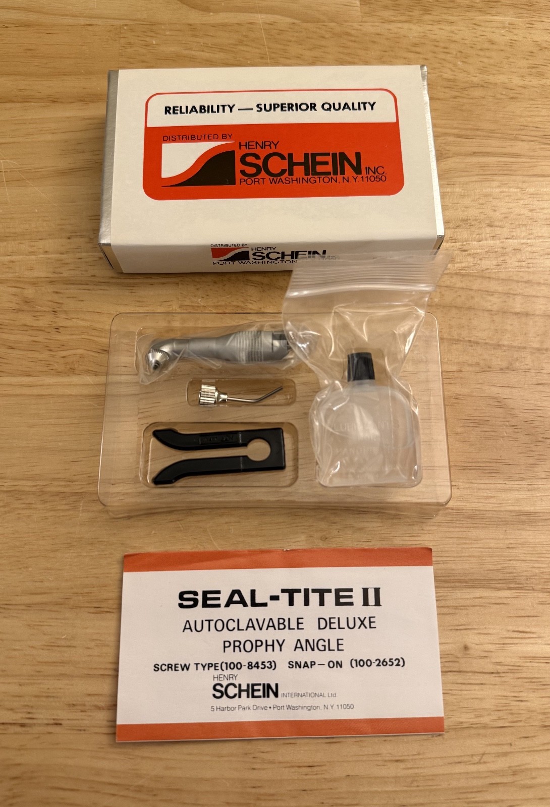 Henry Schein Deluxe Autoclavable Sealed Prophy Angle Seal-Tite II Screw Type