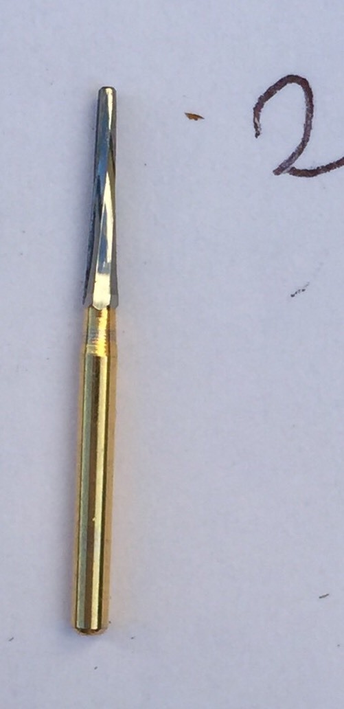 Endo Kit Includes 8 Endo Diamonds & 4 Endo Carbide In Autoclavable Burr Block.