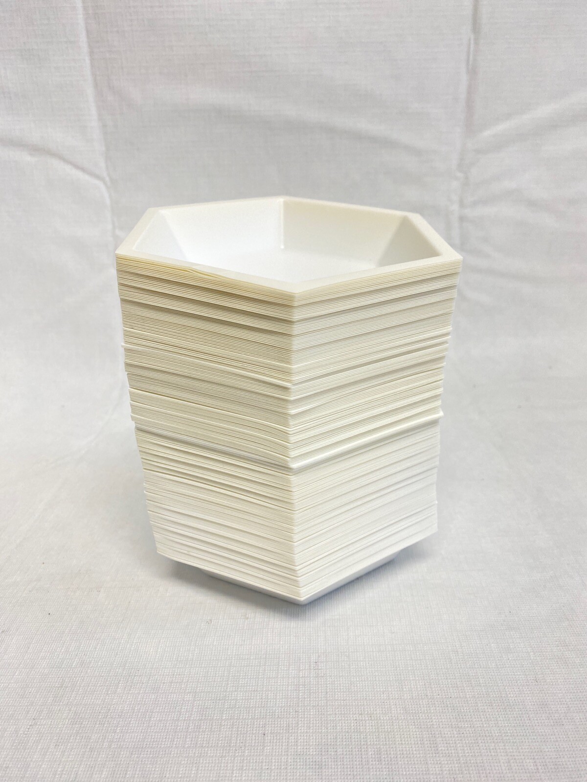 (~240) FISHERBRAND Polystyrene Hexagonal Weighing Dish Non-Sterile 02-202-102