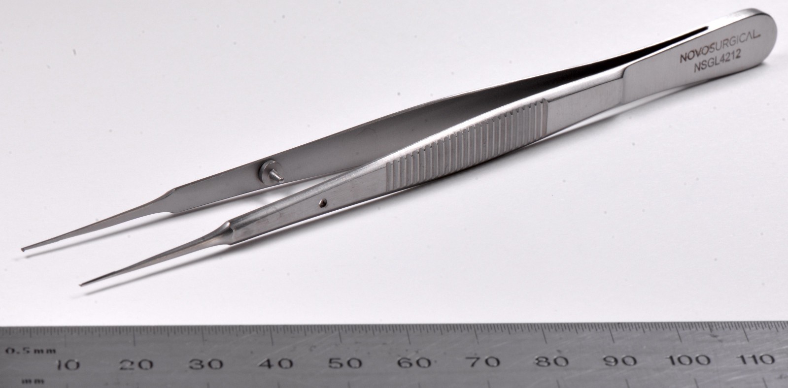 Novosurgical #NSGL4212 Micro Forceps 6″ Surgical 1×2 Teeth 0.3mm Tip 6mm Platfor