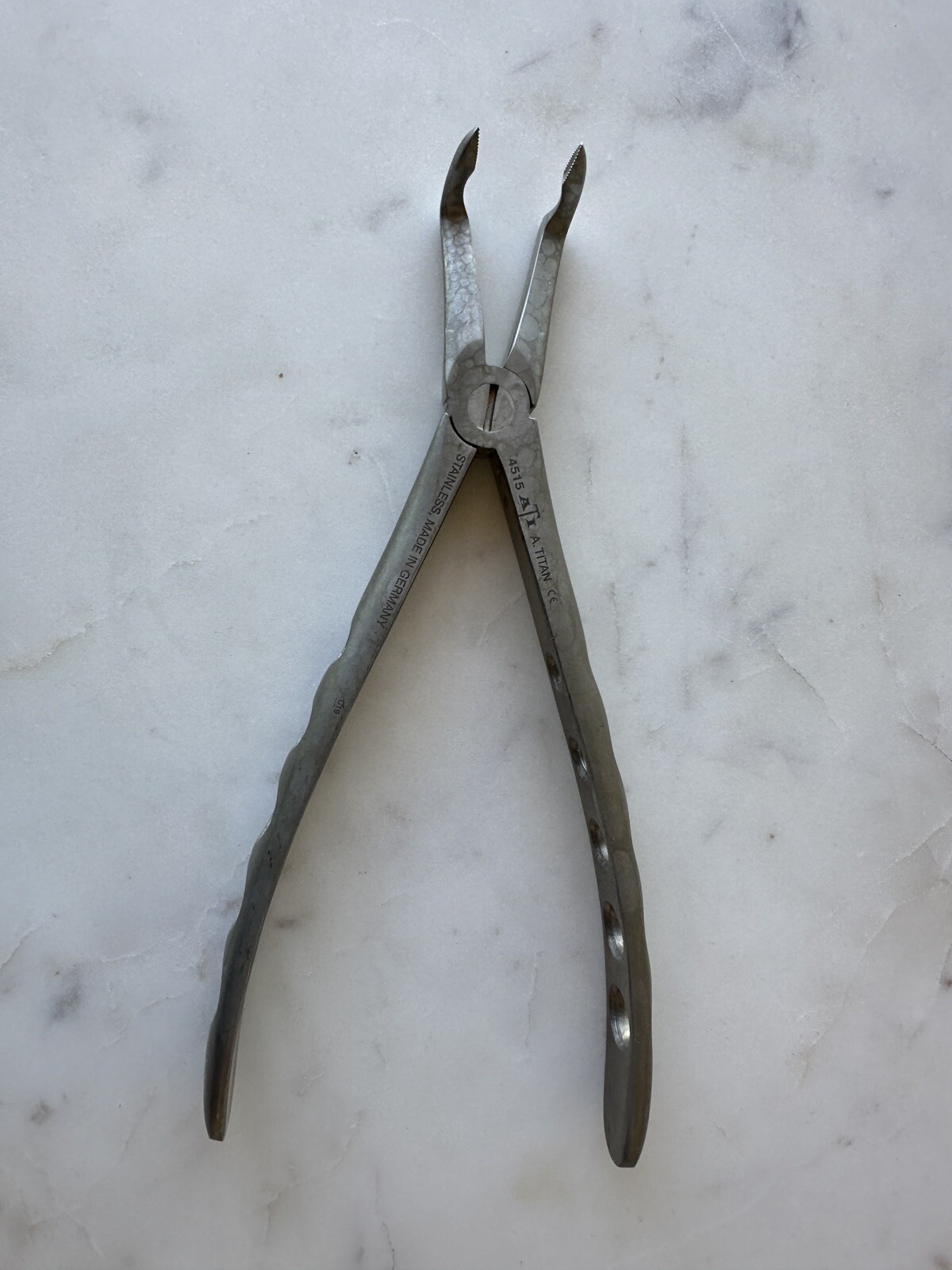 🦷 A-Titan LOWER ROOT X-TRAC FORCEPS (Dental) #4515 Serrated
