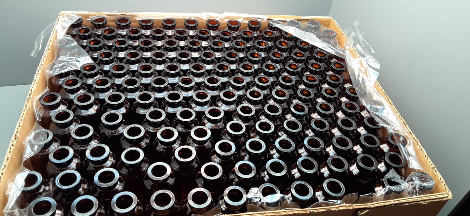 Kimble Glass Inc 40 X 86mm 40ml Amber Vials box of (140) 62421D 40