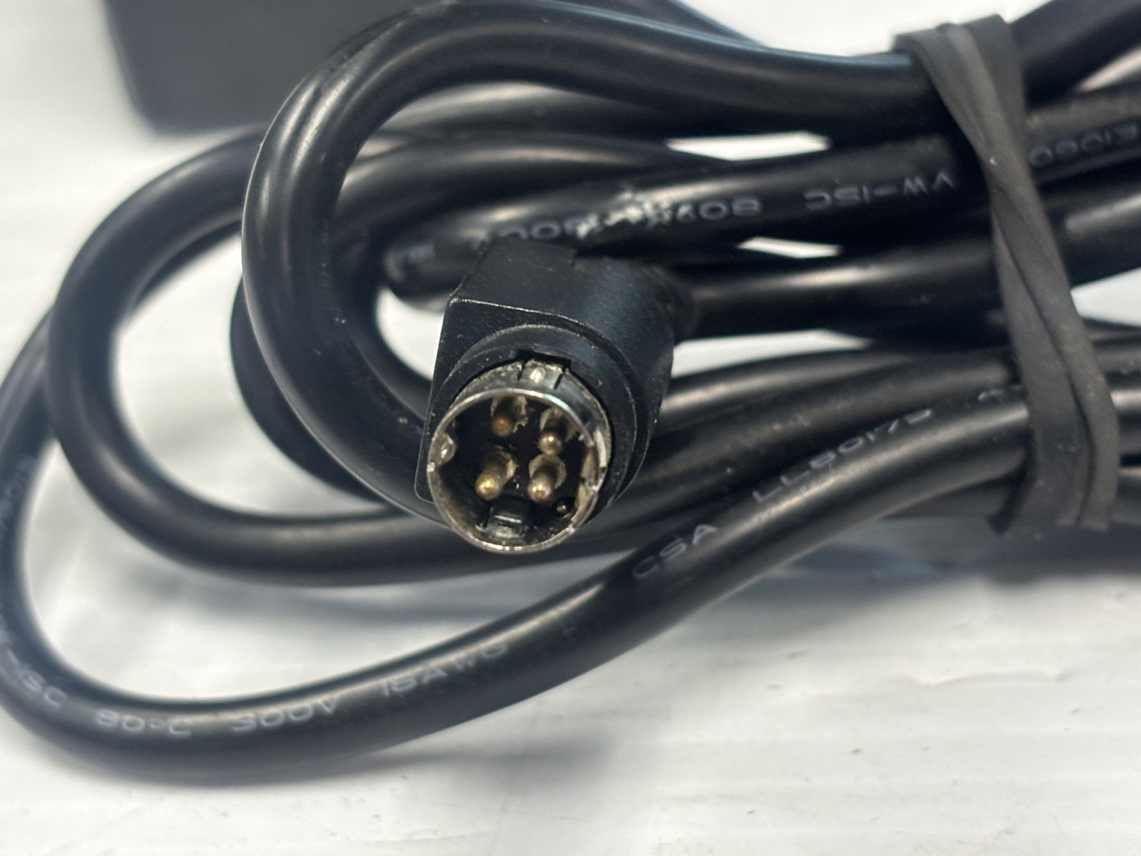 US ELECTRONICS WSZ191M Power Supply Adapter 12V 4.2A