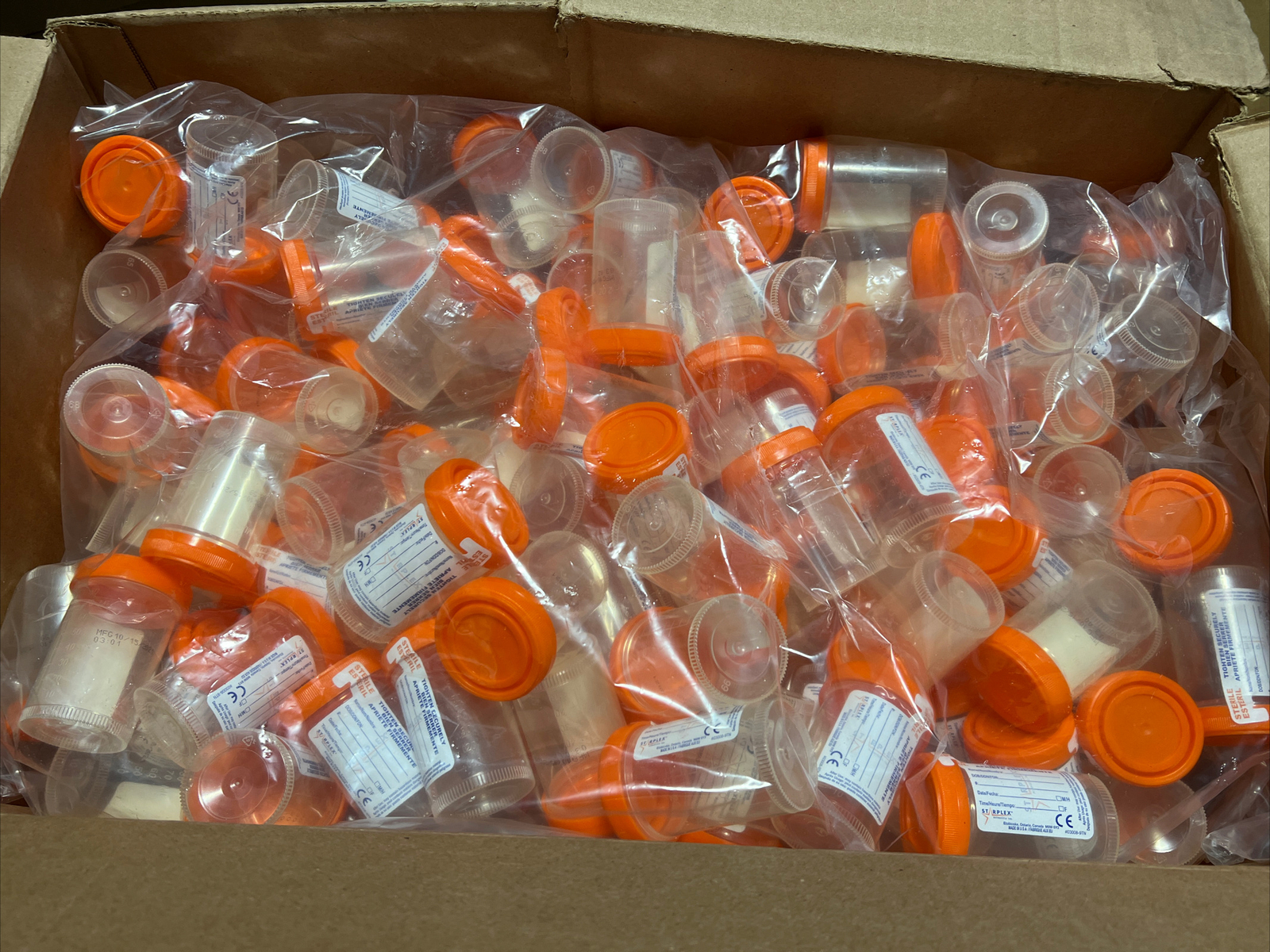 Starplex Scientific LeakBuster Specimen Containers Sterile 90 ML 3 OZ Box Of 400