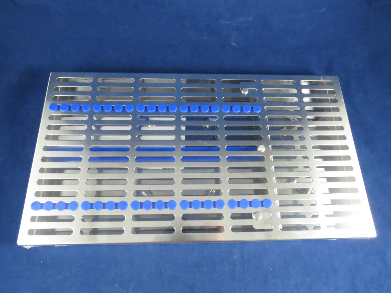 Oral Surgery Cassette 12 Instruments Blue 8″ x 14.5″ x 1.25″ IMOS8 HU FRIEDY