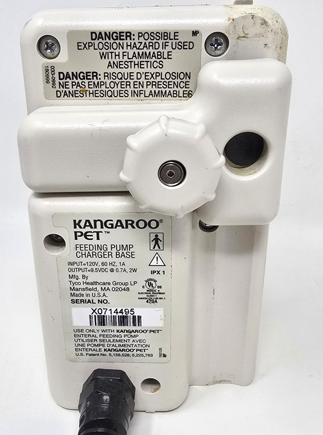 Kangaroo Pet, Enteral Feeding Pump Charger Base, by Tyco, 9.5V, 0.7A, 2W