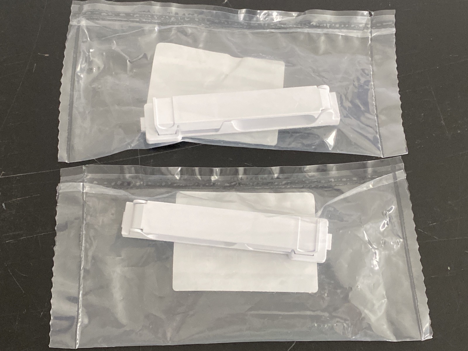 (Lot of 2) AGILENT Plastic Tubing Clips IF-II 5043-1013
