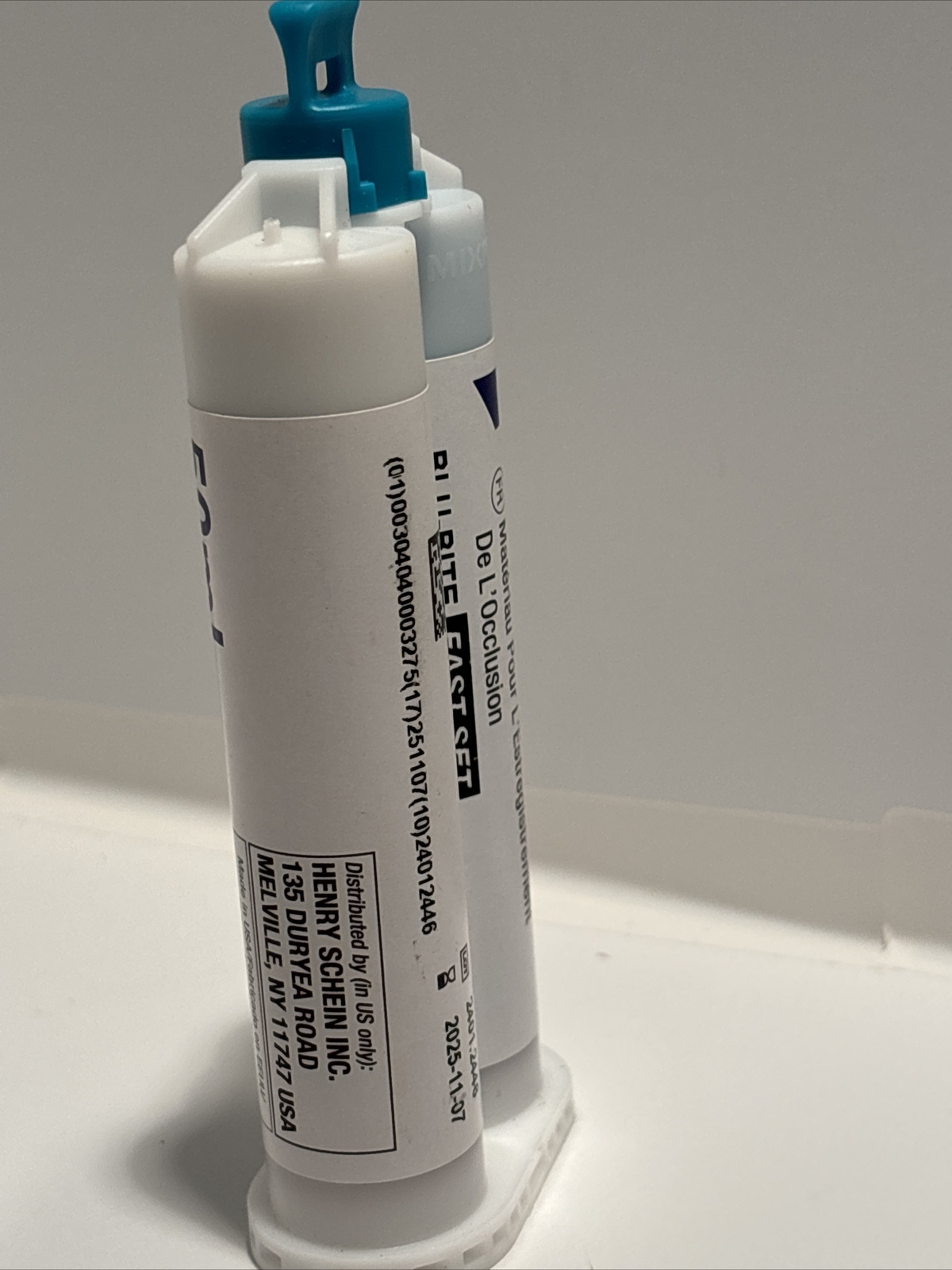 henry schein blu-bite hp Ref#102-3597 50ml Set Green And White