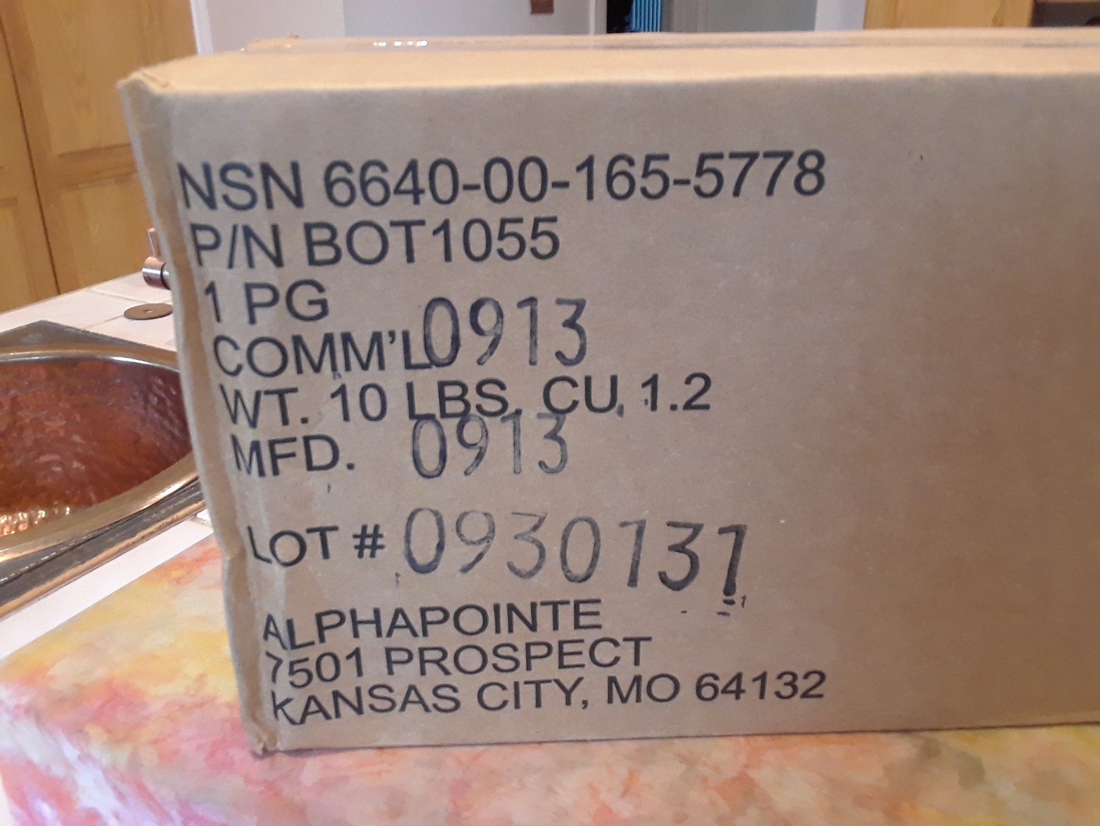 LOTs Specimen Bottles Containers 100-ml for urine samples, use for small parts