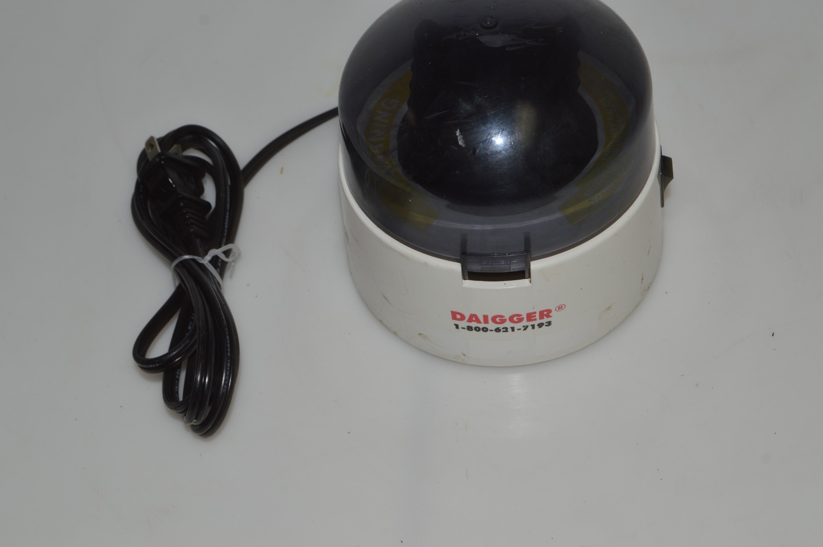 DAIGGER MICRO CENTRIFUGE MODEL AL 110 VAC (IET35)