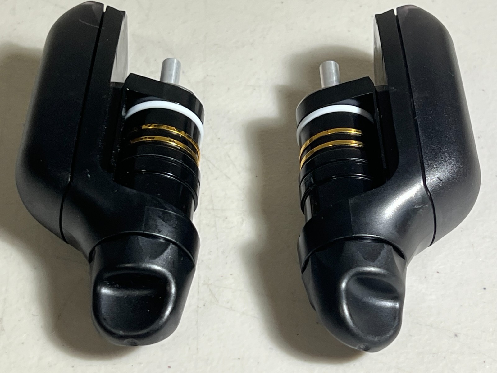 2 Set of Covidien Sonicision Ref.SCGAA Generator.
