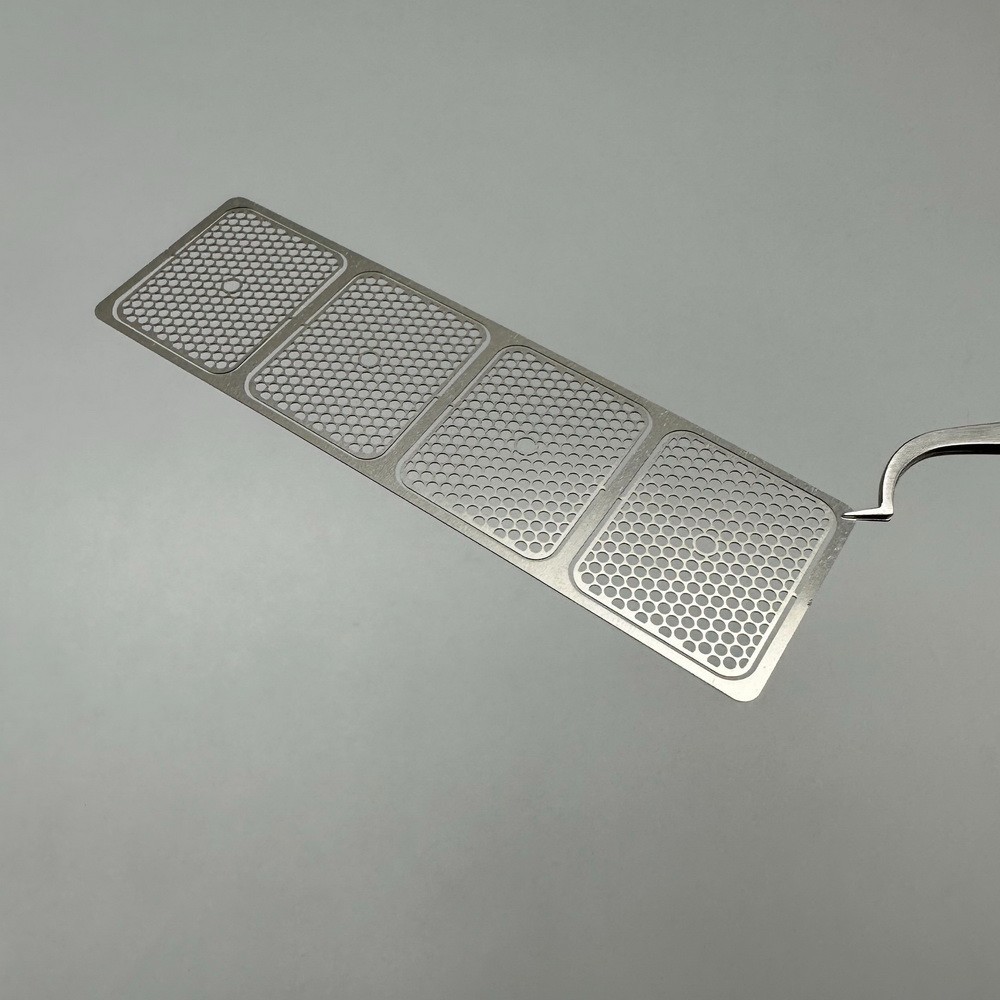 GBR Dental Flexible Titanium Mesh Regeneration Barrier Membrane 20x25mm