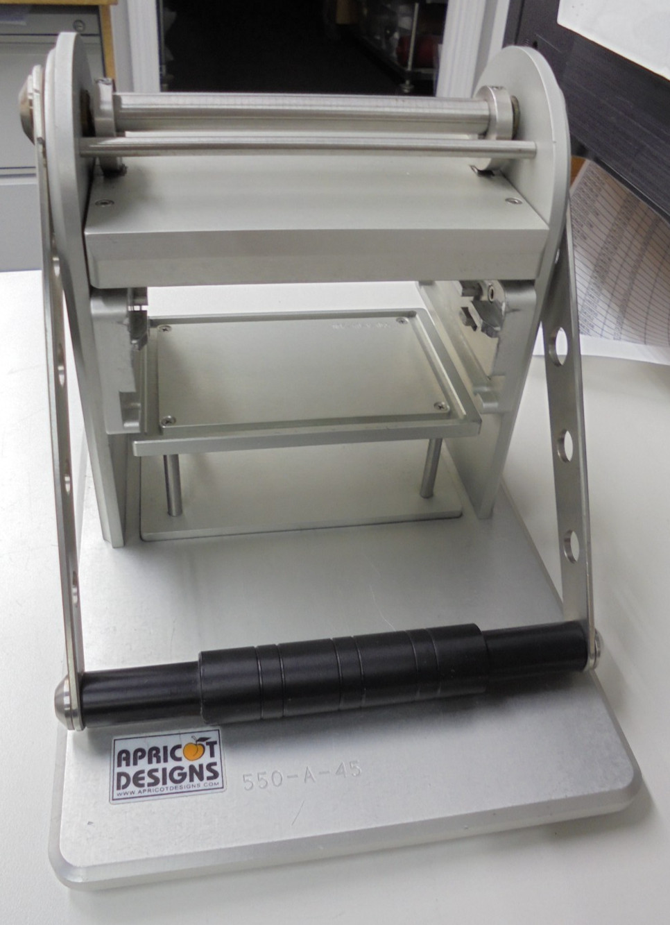 Apricot Designs 550-A-45 Pipette Tip Exchanger 550-A-04-20N