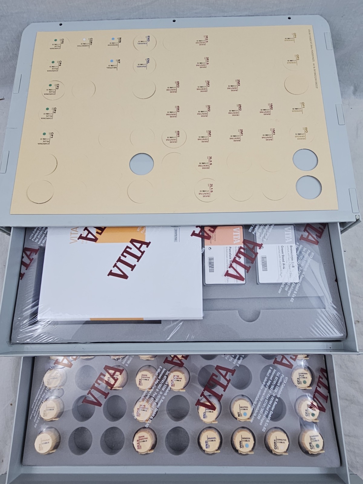 NEW STILL SEALED VITA VM 13 VENEERING MATERIAL BASIC KIT SMALL POWDER
