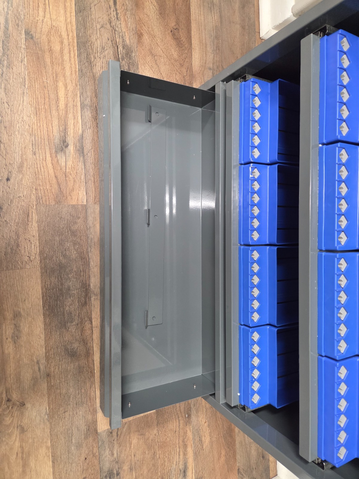 Ivoclar Vivadent Block Locker Storage Cabinet Large Grey / Neon Blue
