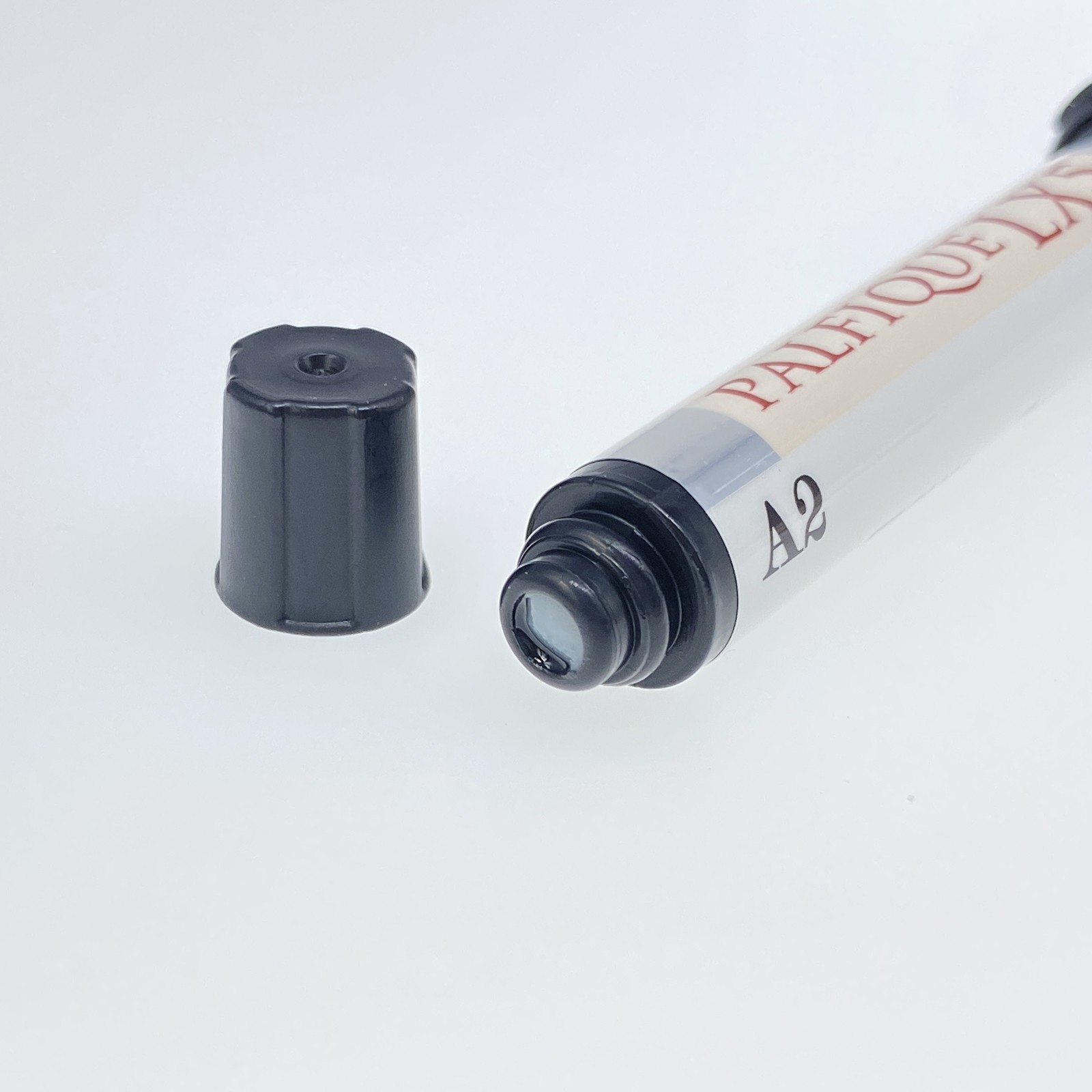 Palfique Tokuyama LX5 Based Dental Restorative Composite 3.8gm All Shades