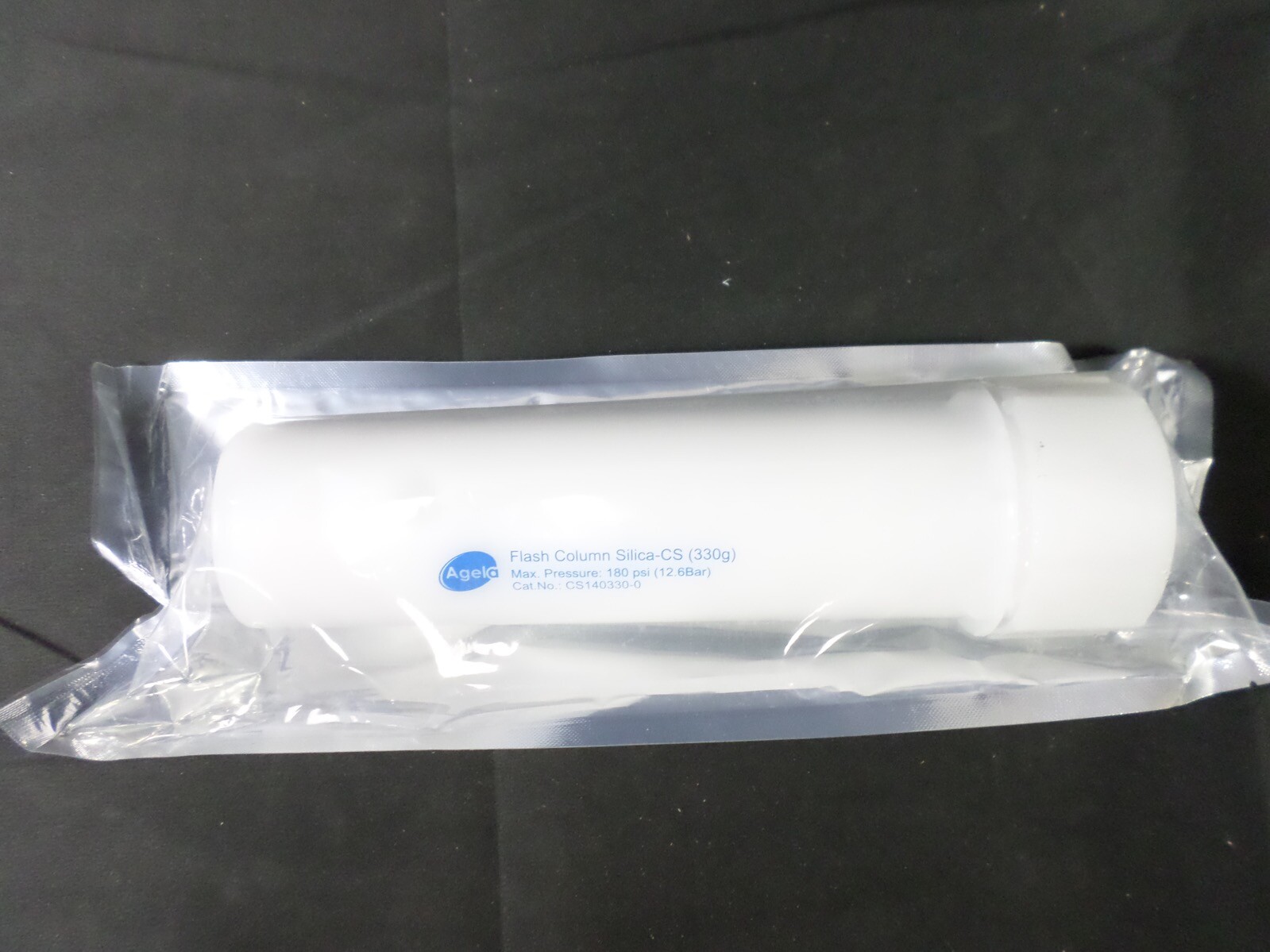 AGELA 40-60μm 330g 60A Silica Flash Column Irregular CS140330-0 (1/Bag)