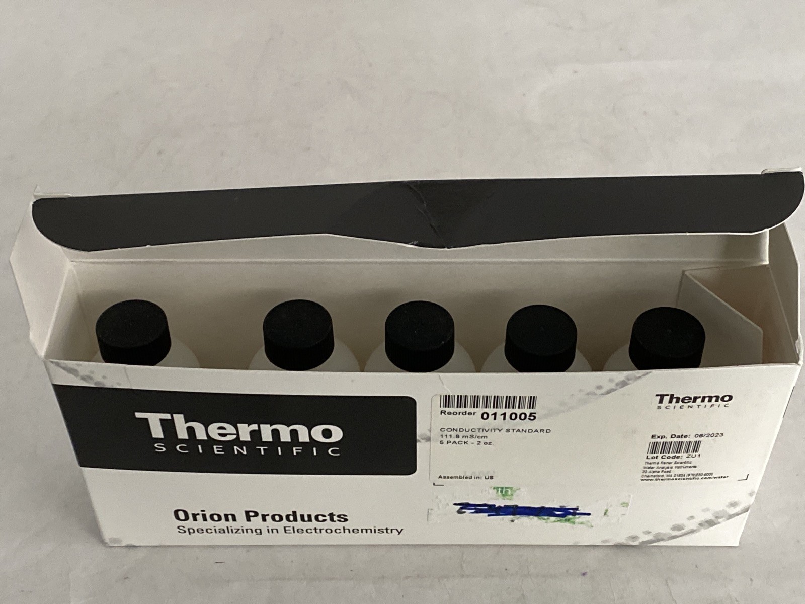 NOS (5) THERMO ORION Conductivity TDS Standard Solution 5x60mL 111.9mS/cm 011005