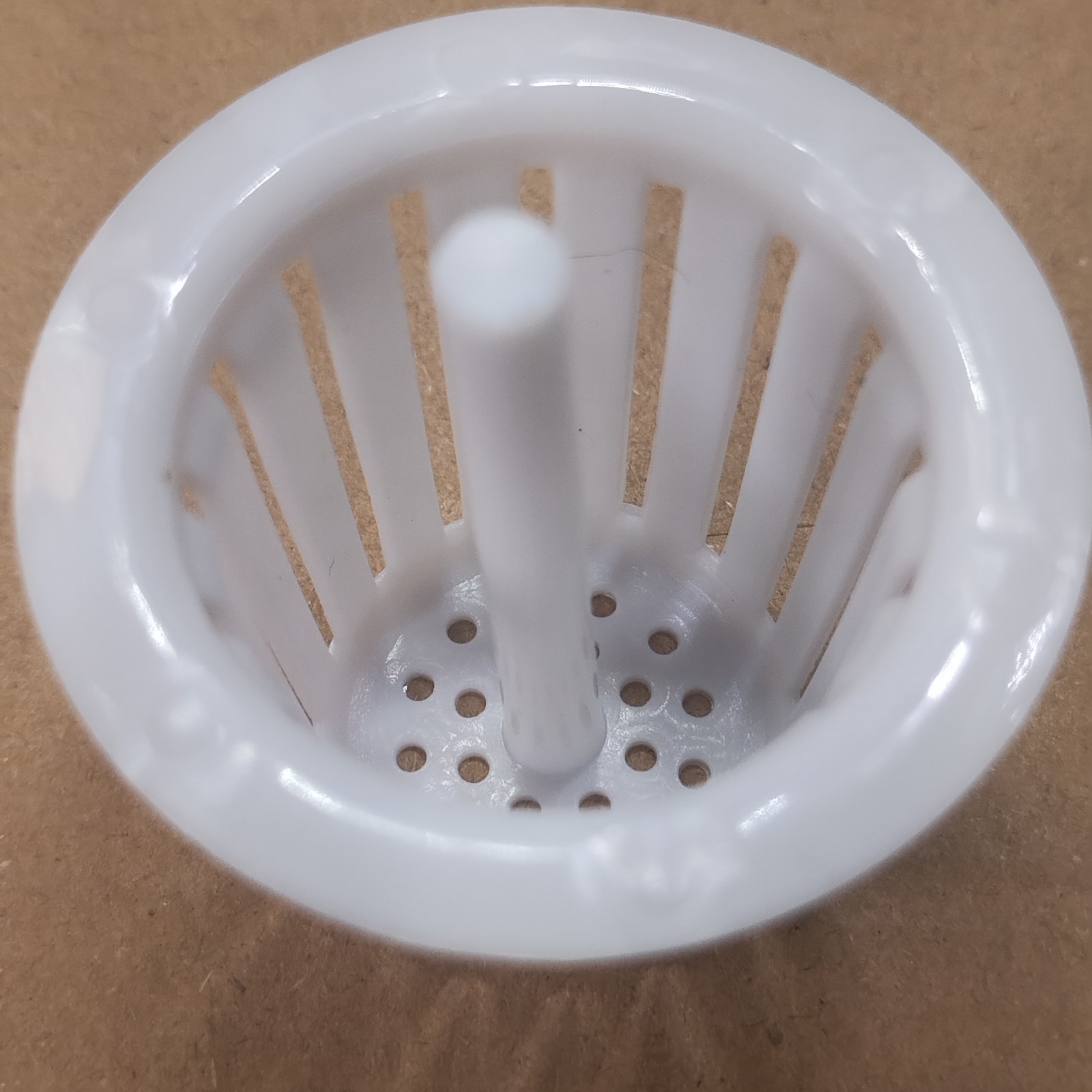 Benco Dental Disposable Evacuation Traps 1-5/8″, P/N 5355-993 Box of 123 – READ!