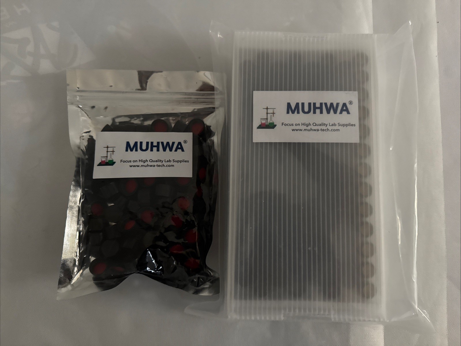 MUHWA 4ml Amber HPLC Vials Black Screw Cap With Hole 2X 100 PCs-Brand New-US
