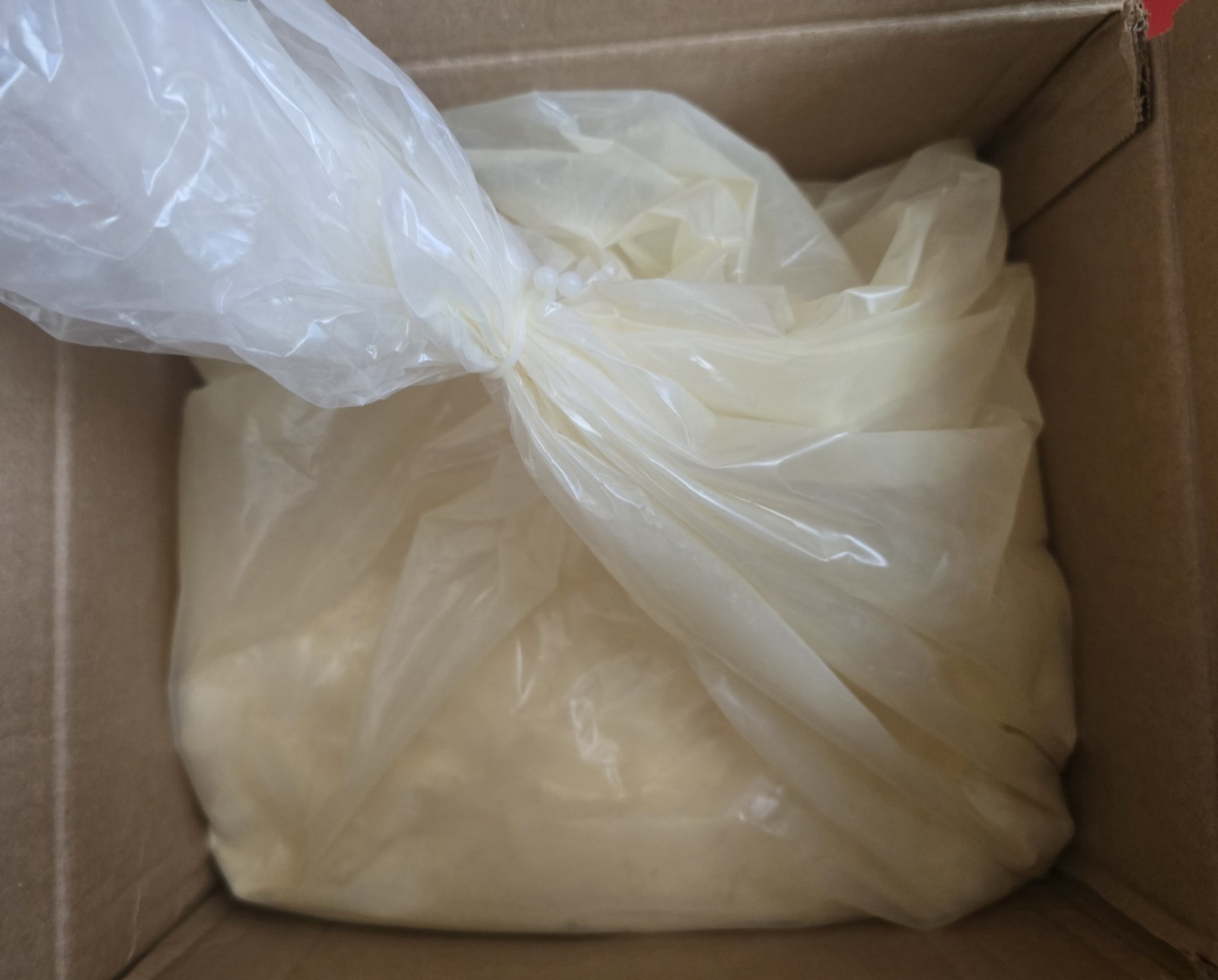 USED – 1-Pack- Whip Mix Silky-Rock Die Material ISO Type 4 Yellow 01996 – 19 LBS