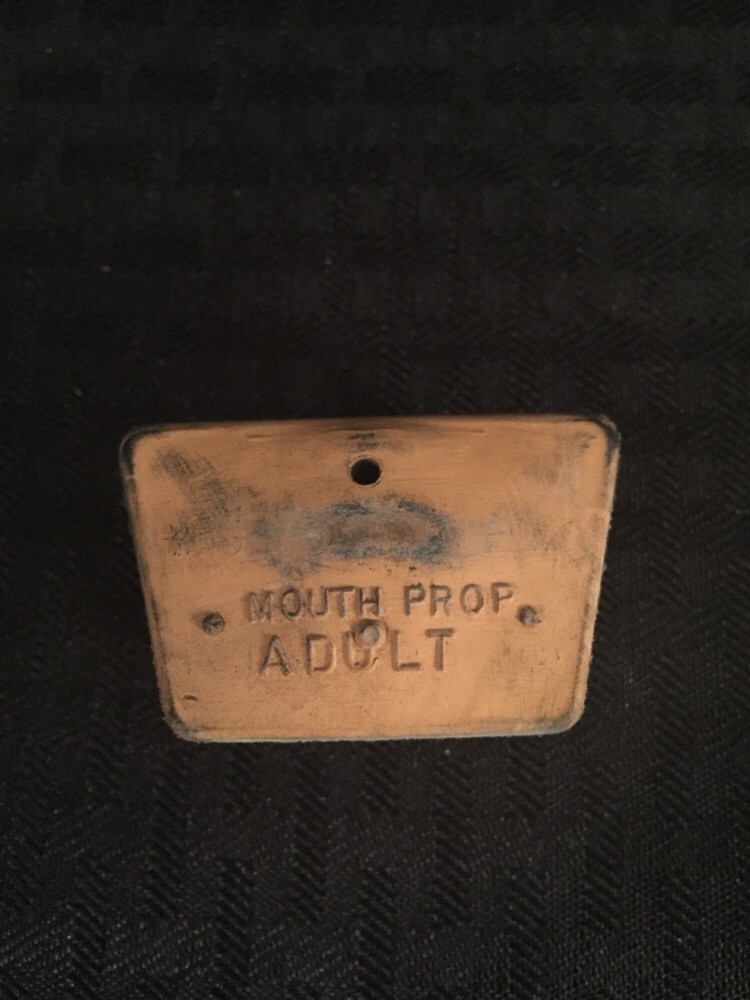 ONE CRESCENT DENTAL Mouth Prop Rubber Adult Large See Description