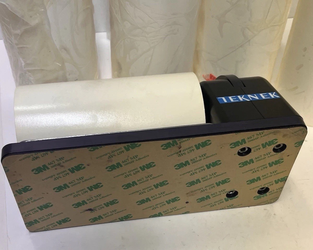 TEKNEK DCR Mate – Manual Cleaning System W/4 Extra Pre-sheeted Adhesive Rolls