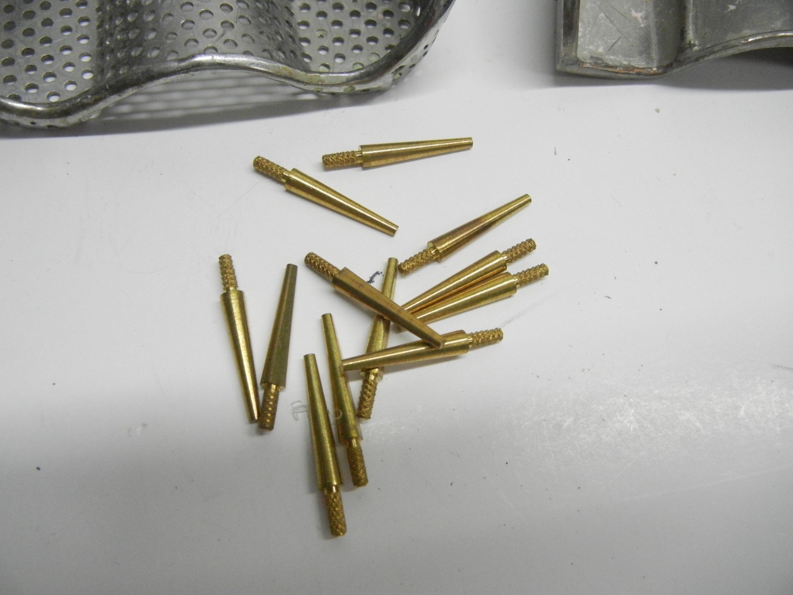 Dental Lab Supplies / Denar/ Vertex base formers/ sprues/ articulator/DVA bases
