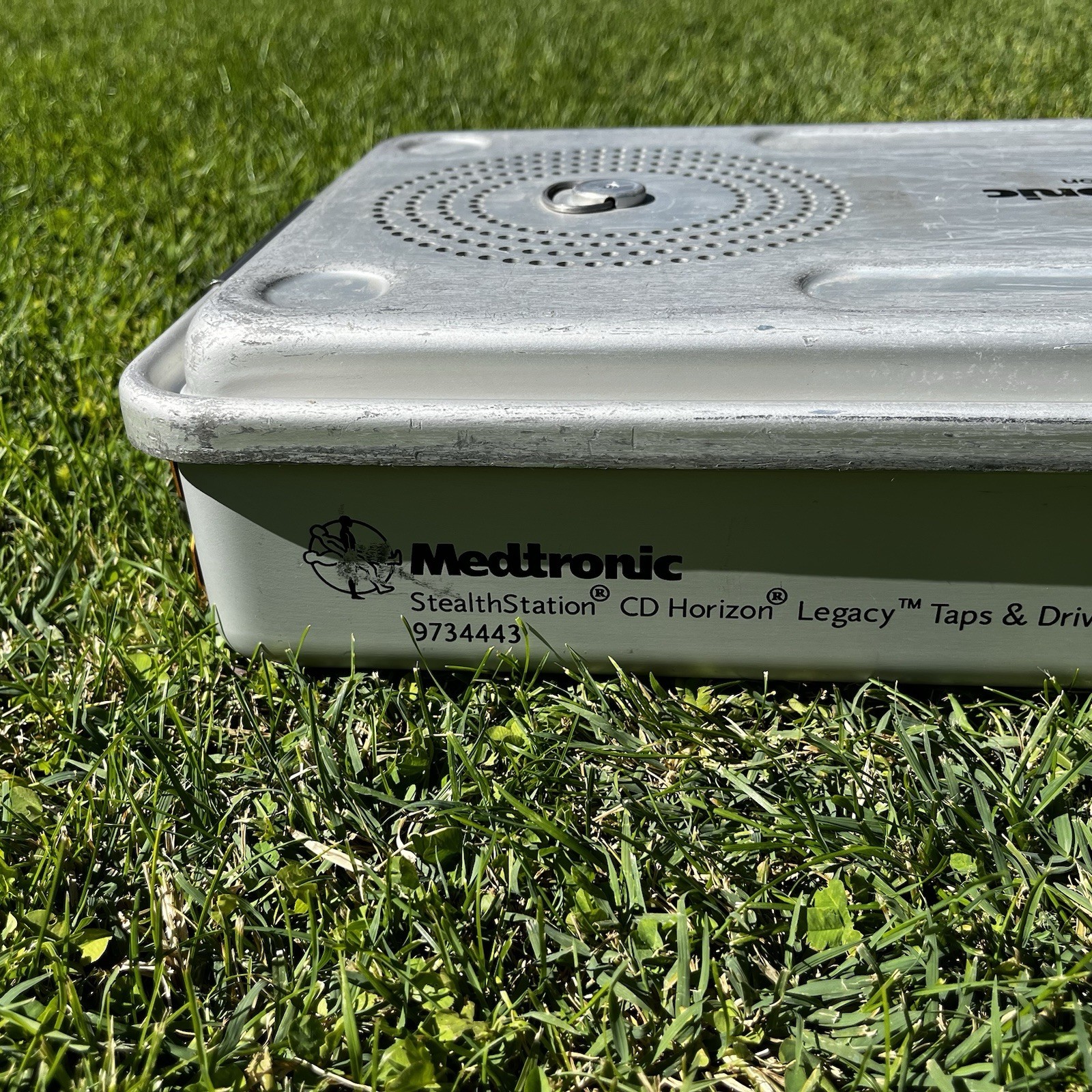 Medtronic Navigation Stealthstation 9734443 Sterilization Case Only – Silver