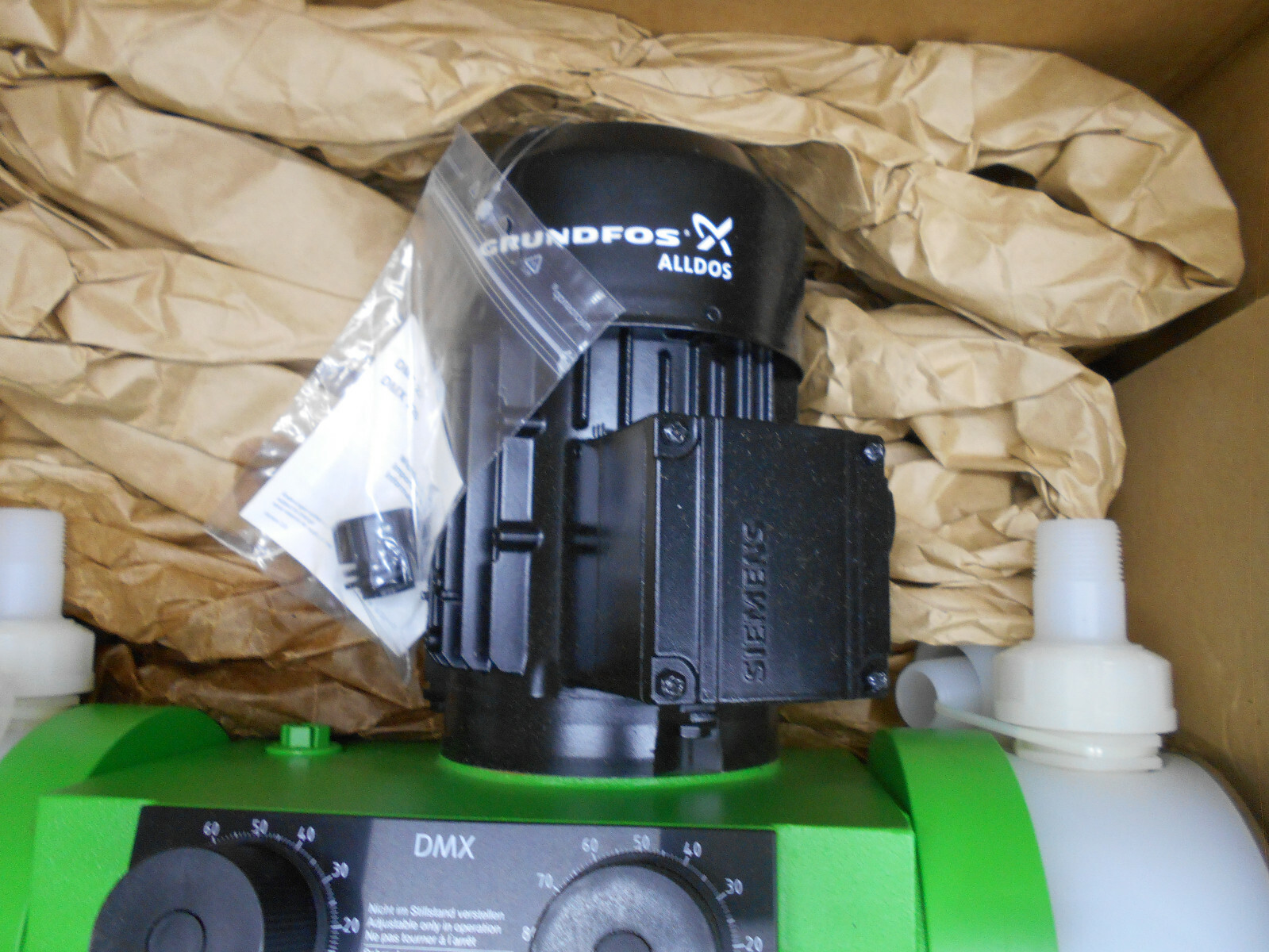 GRUNDFOS ALLDOS DMX132-10/2 34.87GAL/HR 145PSI 480V DUAL DIAPHRAM PUMP