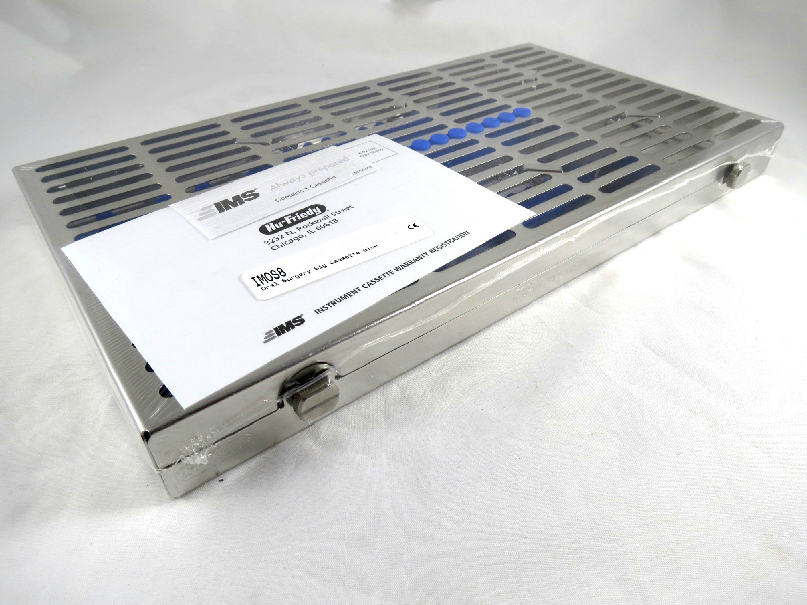HU FRIEDY Oral Surgery Cassette Blue 12 Instrument | 14.5″X8″X1.25″ | IMOS8