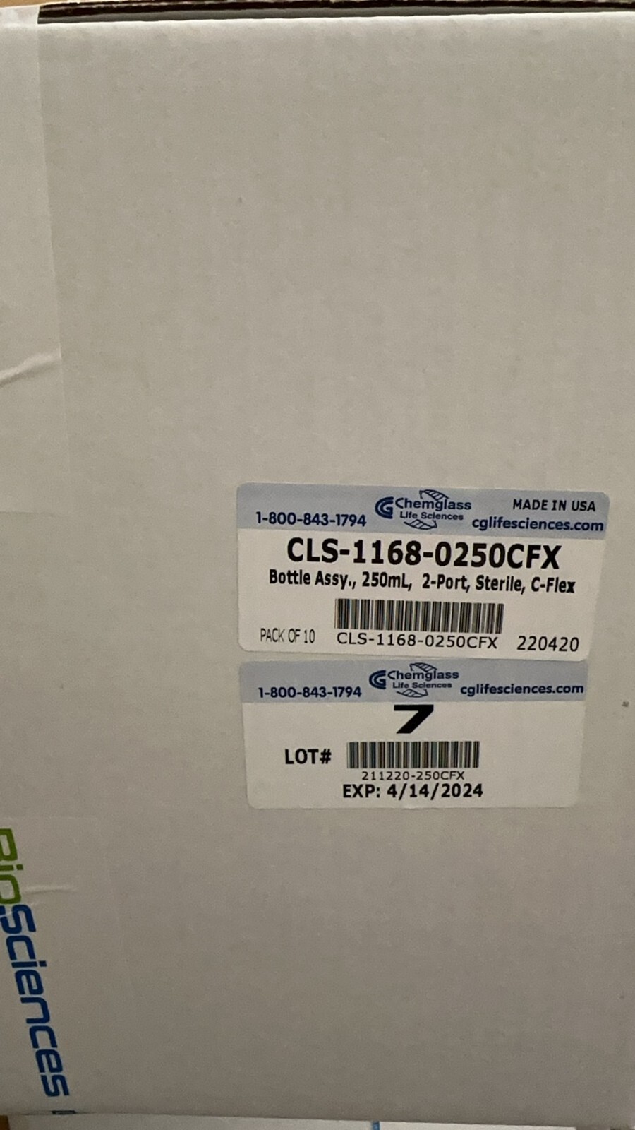 Chemglass Life Sciences CLS11680250 Bottle Assembly, 250mL, 2-Port, 10/PK