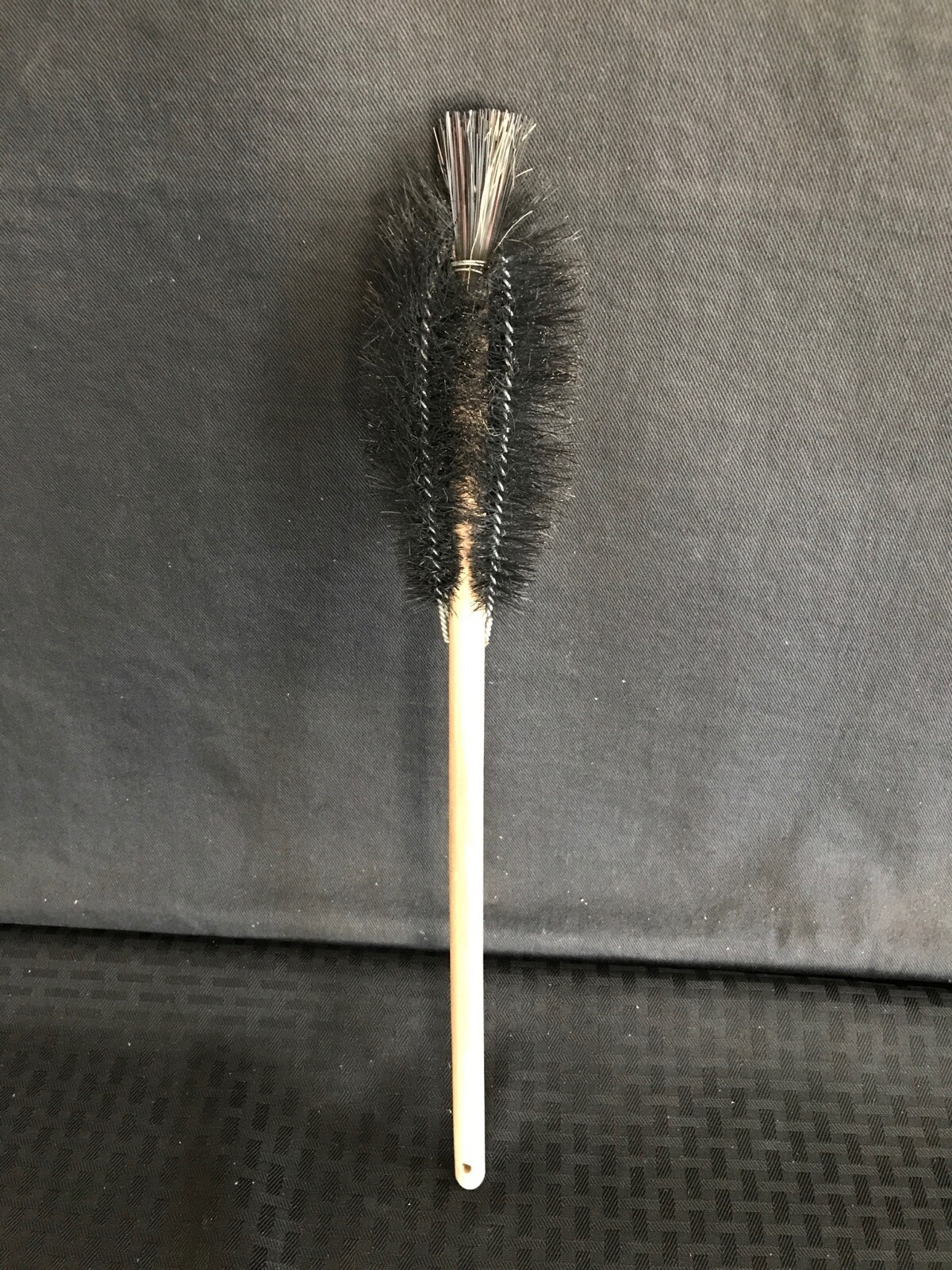 FISHER SCIENTIFIC 16” Large Wood Handle Beaker Cleaning Brush 03-555
