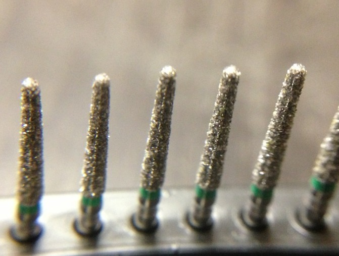 Diamond Burs 200 X 856-016 1.6 mm Diameter 10mm Cutting Length. #199-016Sc