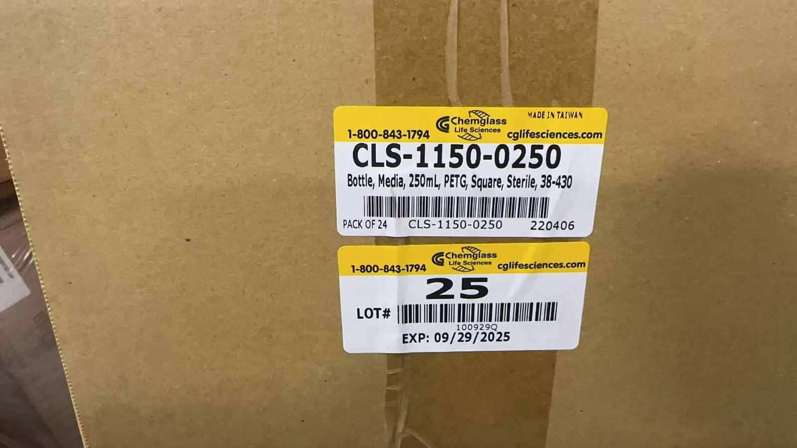 Chemglass Life Sciences Square Bottle, Media, 250mL, Sterile, CLS11500250