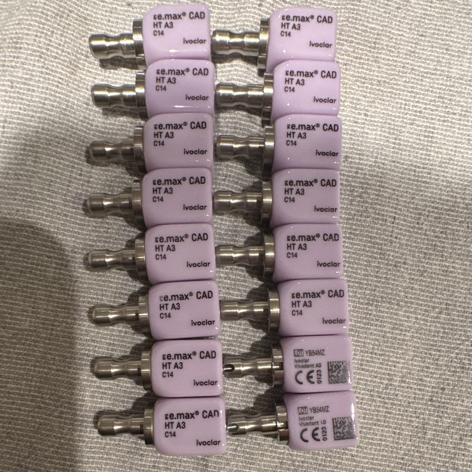 Ips Emax Cad Cerec In Lab HT A1-3 / C14. Check description for quantities